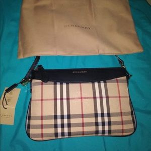 BRAND NEW BURBERRY PURSE